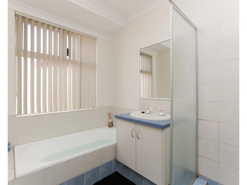8 Woodstock Way, Butler WA 6036