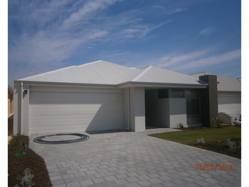 12  Amsterdam Crescent, Alkimos WA 6038