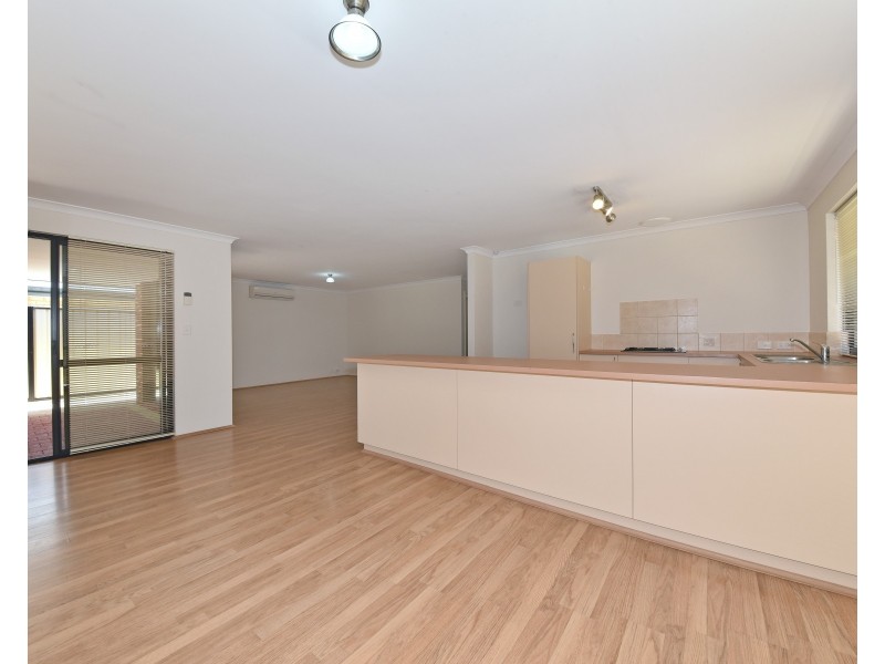 10  Somerly Drive, Clarkson WA 6030