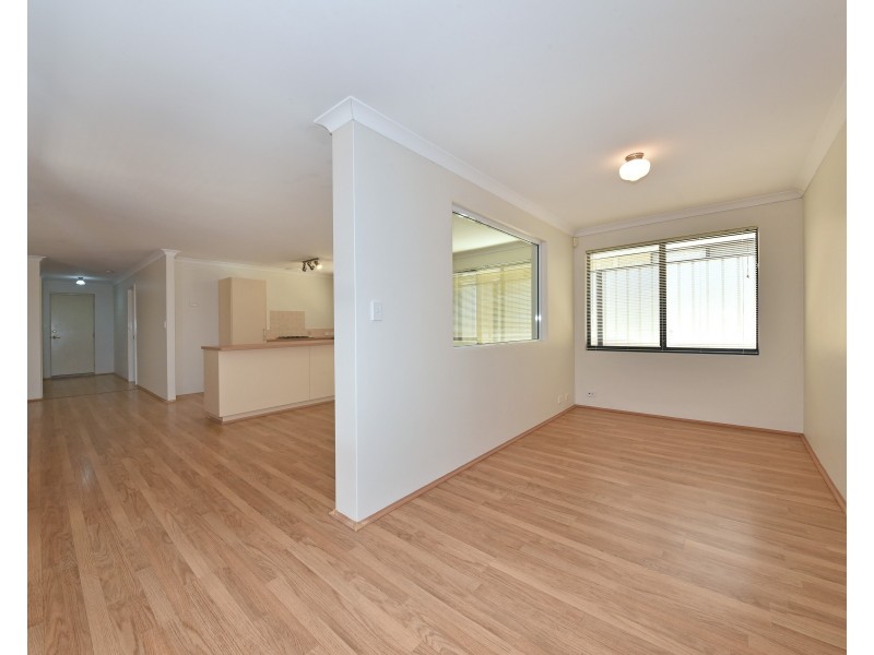 10  Somerly Drive, Clarkson WA 6030