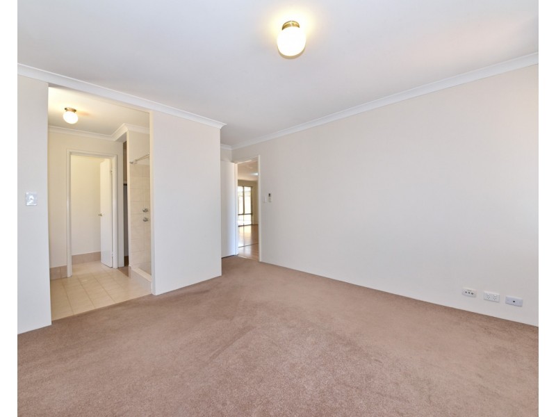 10 Somerly Drive, Clarkson WA 6030