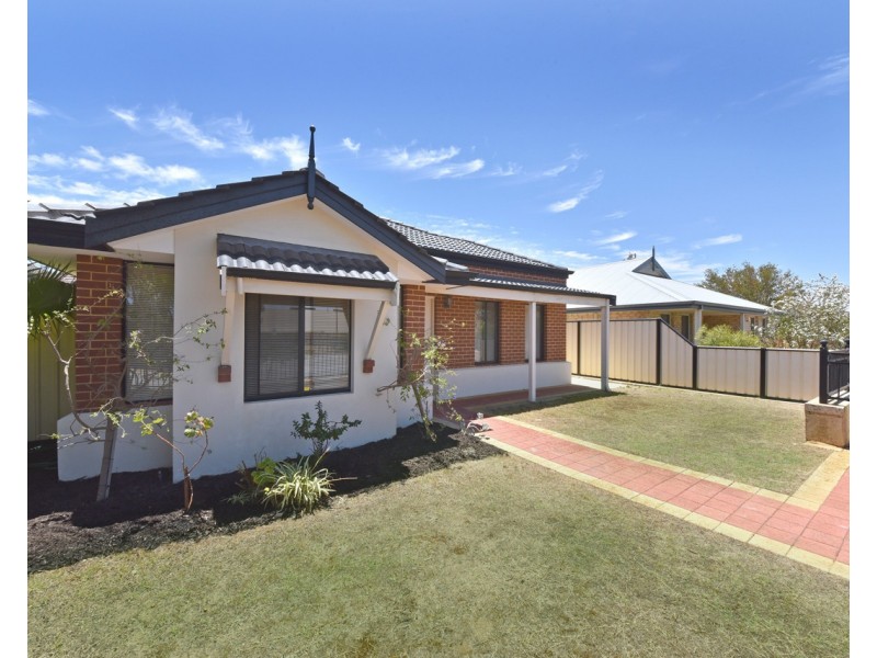 10 Somerly Drive, Clarkson WA 6030