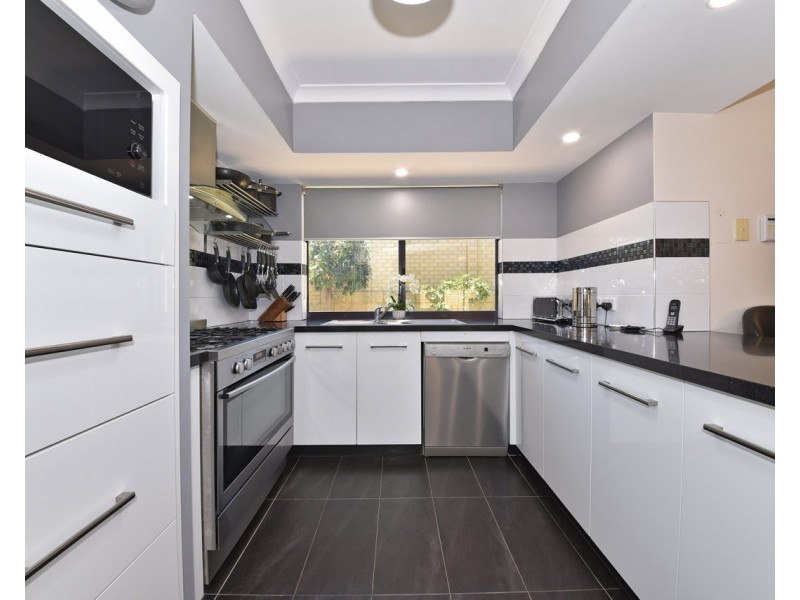 3 Lautoka Rise, Mindarie WA 6030