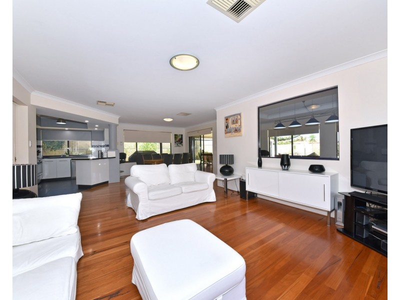 3 Lautoka Rise, Mindarie WA 6030