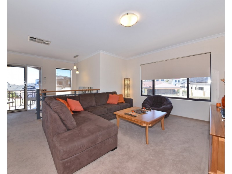 3 Lautoka Rise, Mindarie WA 6030