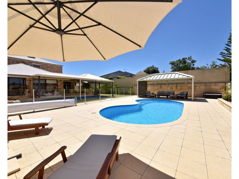 3 Lautoka Rise, Mindarie WA 6030