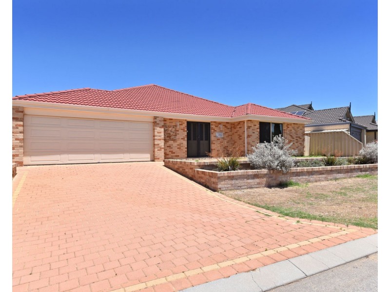 12 Reigate Way, Butler WA 6036