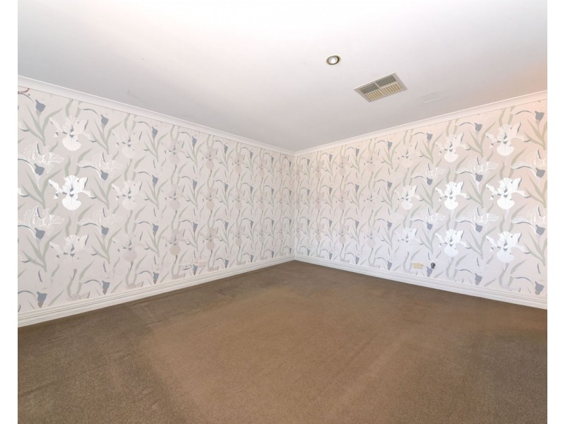 12 Reigate Way, Butler WA 6036