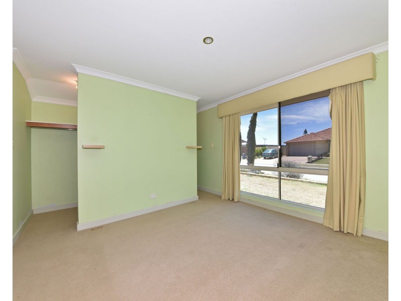 12 Reigate Way, Butler WA 6036