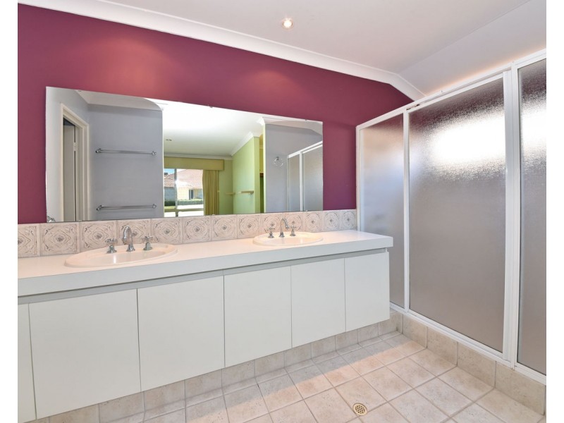 12 Reigate Way, Butler WA 6036