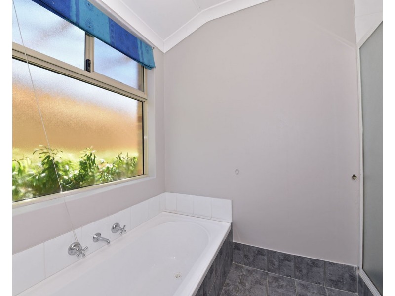 12 Reigate Way, Butler WA 6036