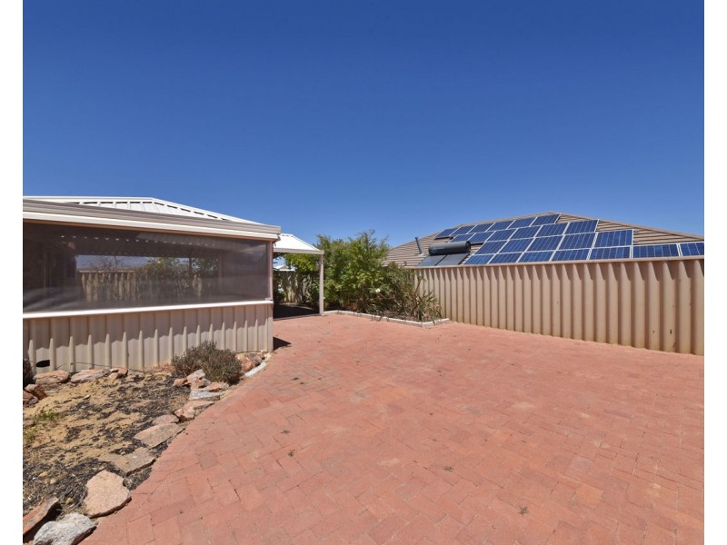 12 Reigate Way, Butler WA 6036