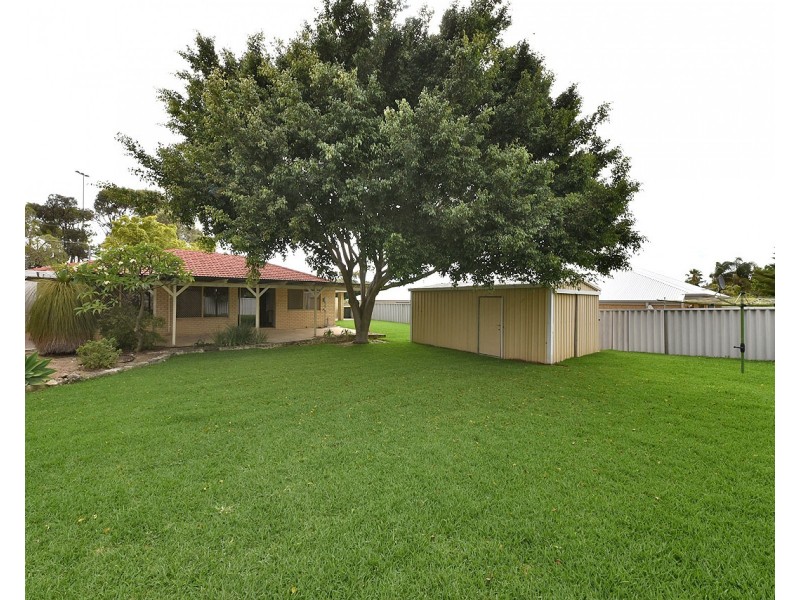 16 Tapping Way, Quinns Rocks WA 6030