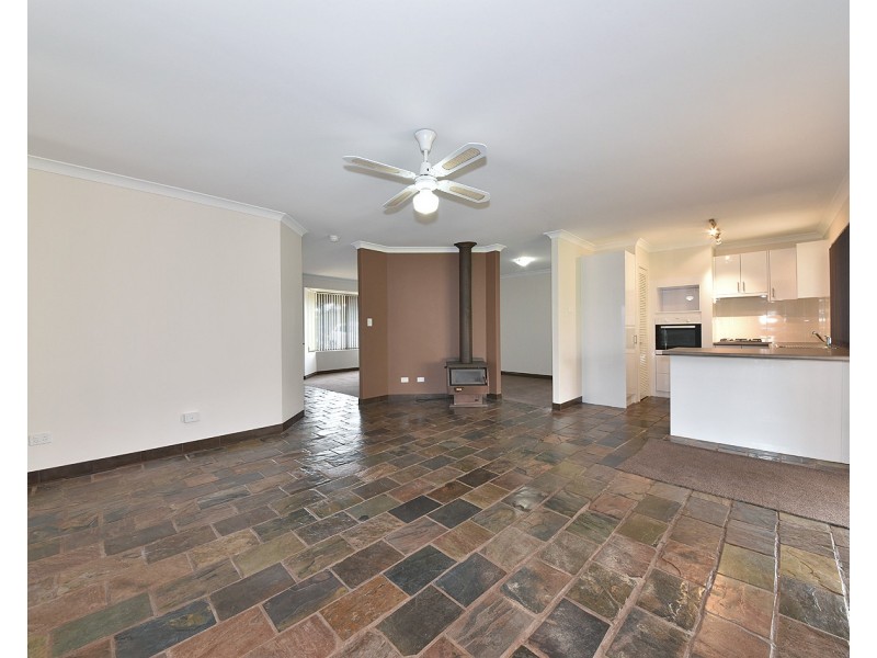 16 Tapping Way, Quinns Rocks WA 6030