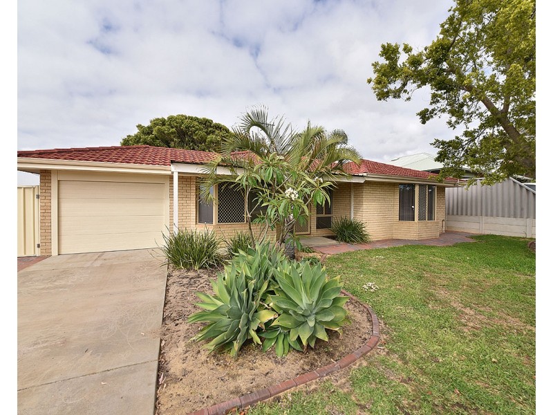 16 Tapping Way, Quinns Rocks WA 6030