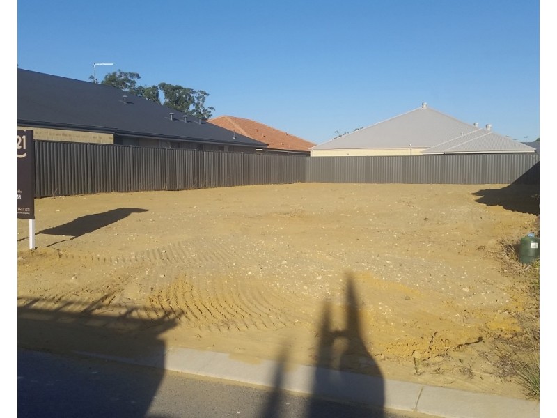 7 Torside Street, Aveley WA 6069