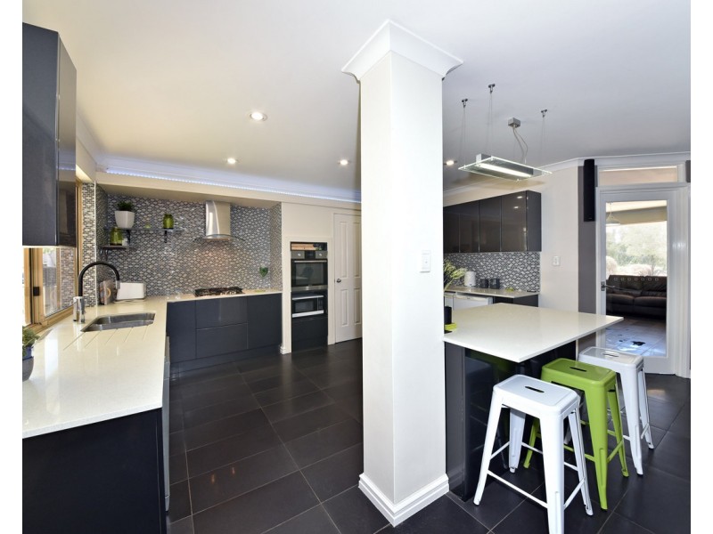 9 Kyara Court, Clarkson WA 6030