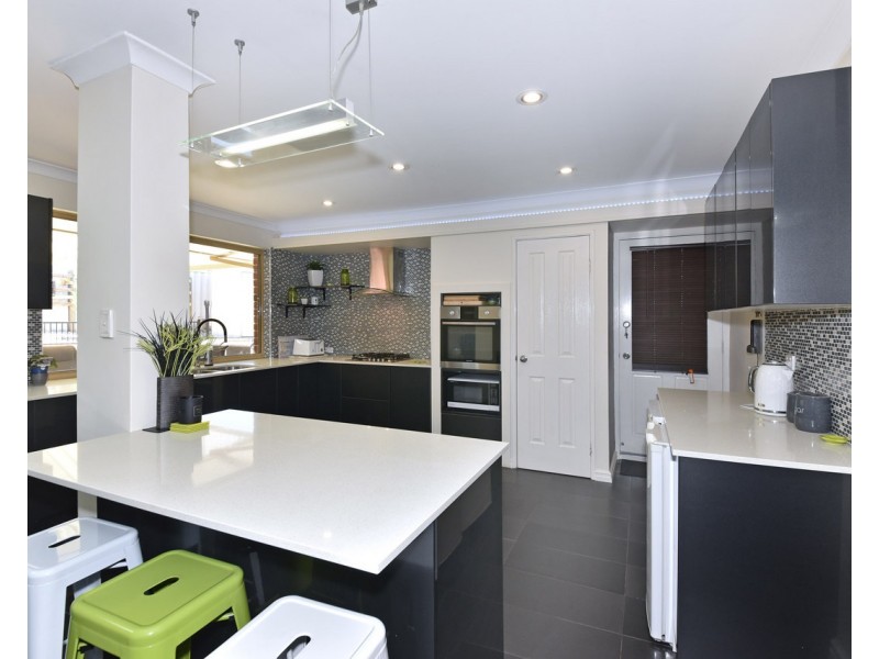 9 Kyara Court, Clarkson WA 6030