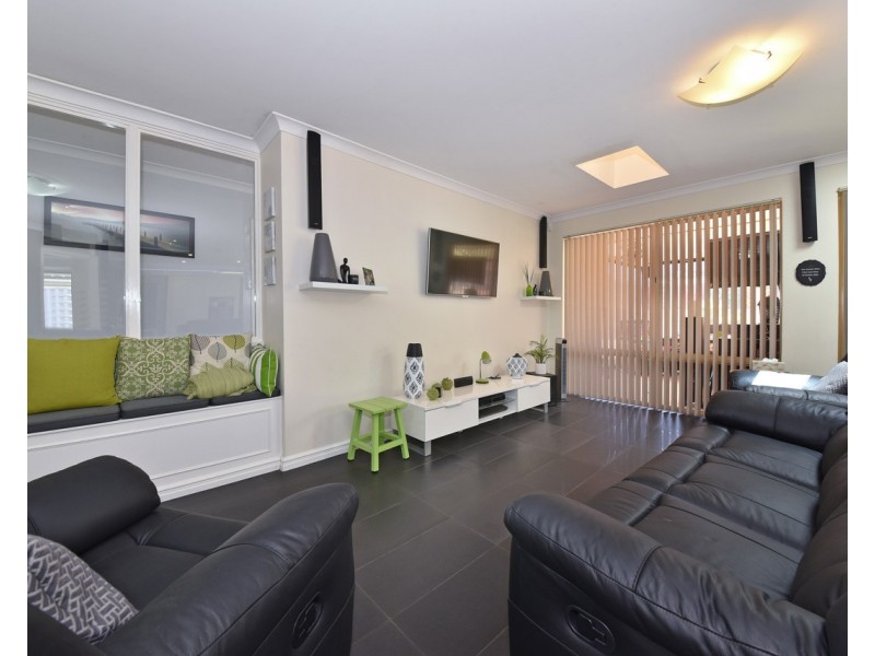 9 Kyara Court, Clarkson WA 6030