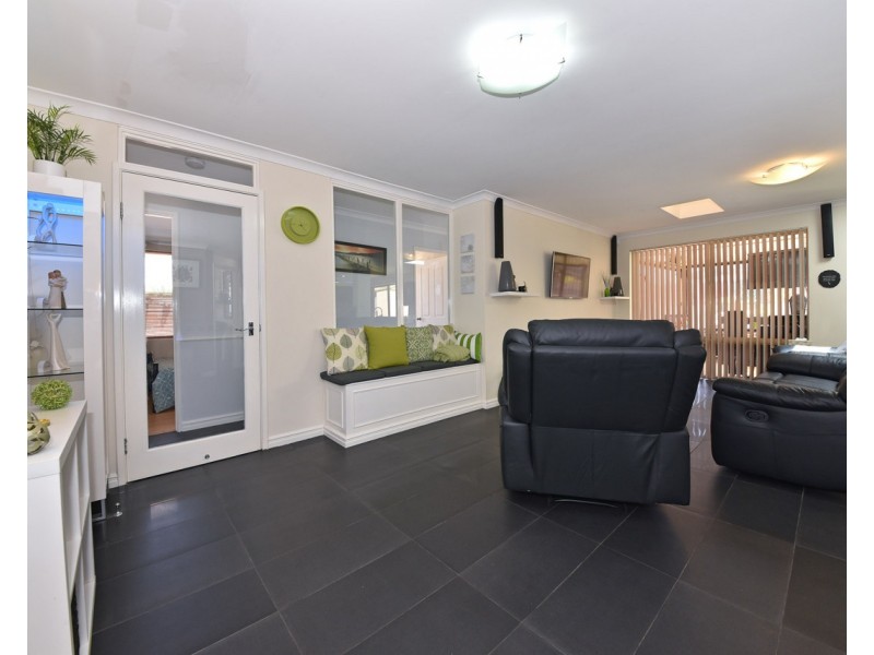 9 Kyara Court, Clarkson WA 6030