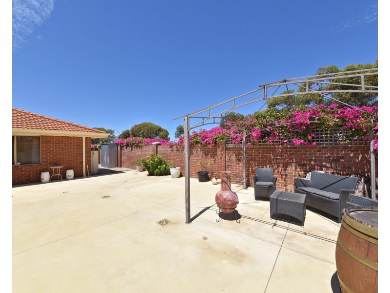 9 Kyara Court, Clarkson WA 6030