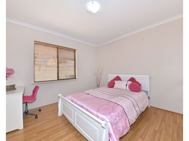 9 Trieste Court, Mindarie WA 6030