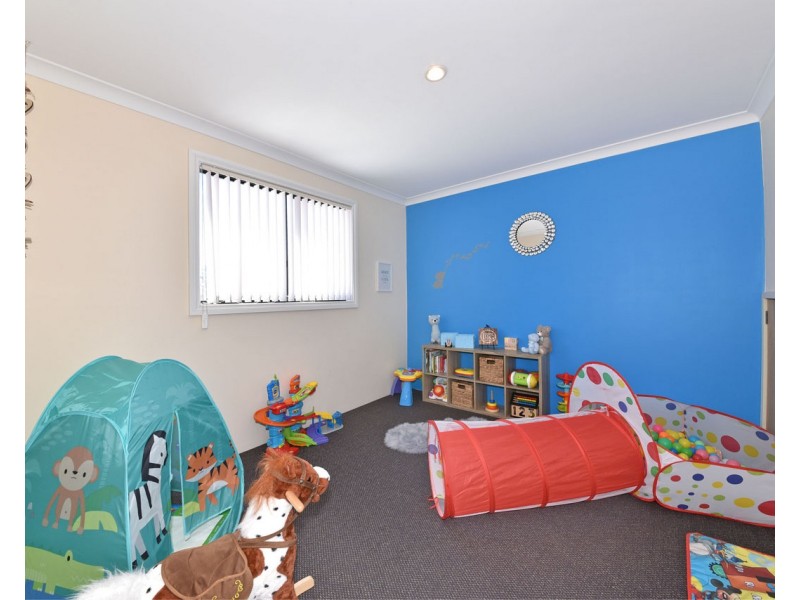 9 Trieste Court, Mindarie WA 6030