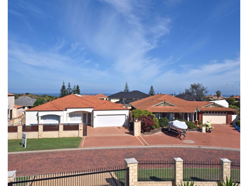 9 Trieste Court, Mindarie WA 6030