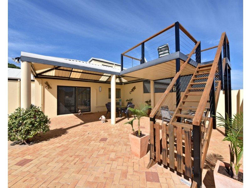 9 Trieste Court, Mindarie WA 6030