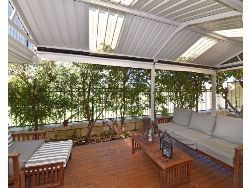 27 Airlie Chase, Clarkson WA 6030