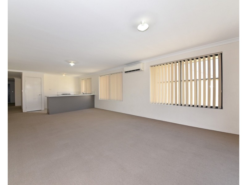 62 Somerly Drive, Clarkson WA 6030