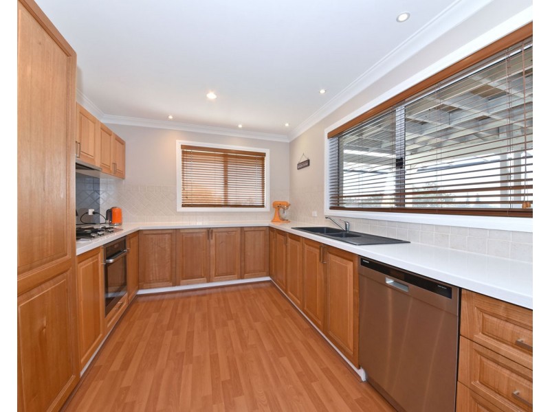 21A Holyhead Green, Mindarie WA 6030