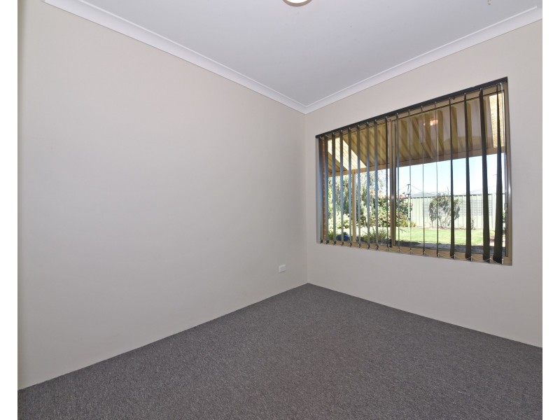 41 Olympus Loop, Merriwa WA 6030