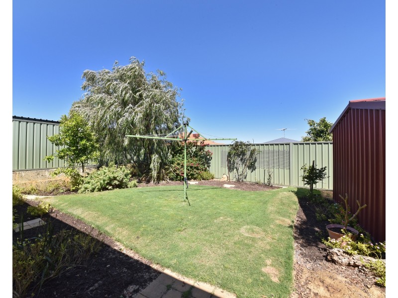 41 Olympus Loop, Merriwa WA 6030