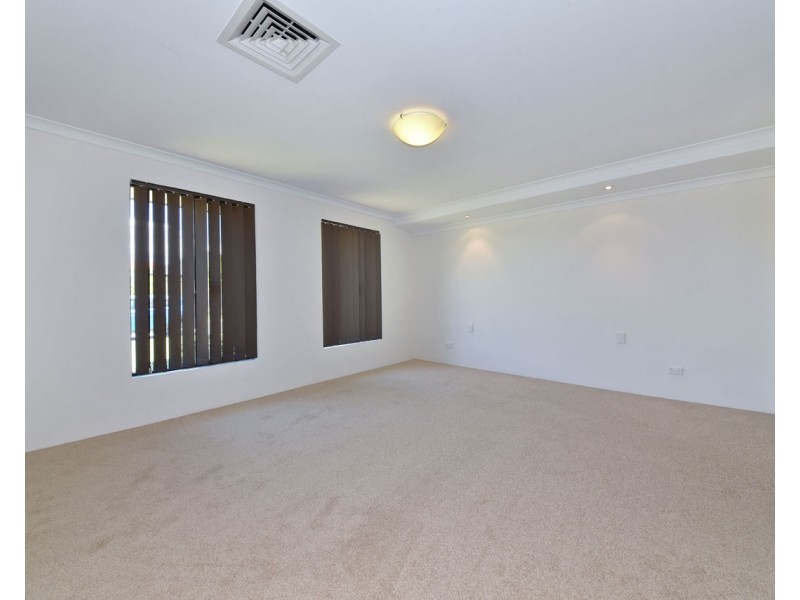 17 Beachtown Vista, Clarkson WA 6030