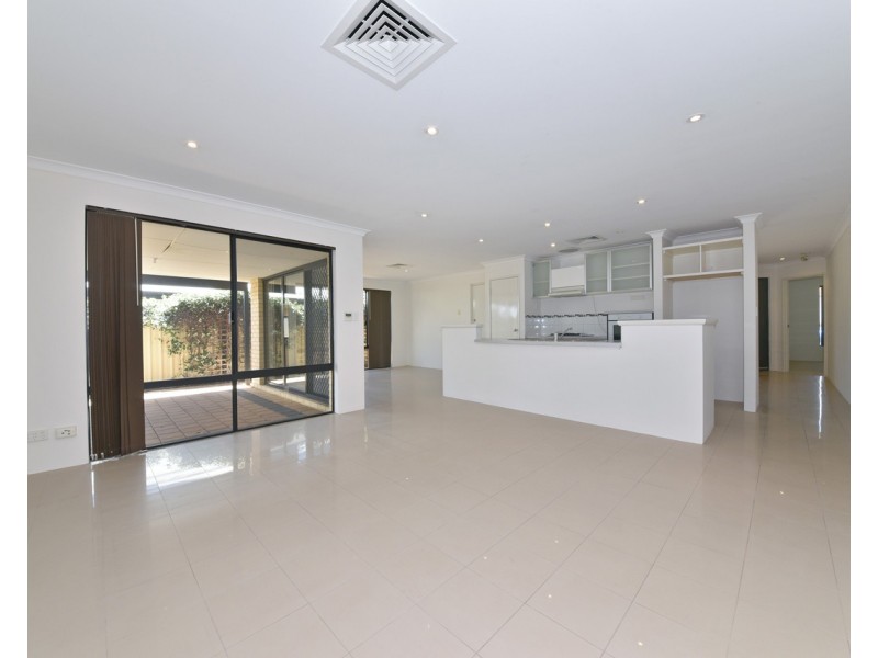 17 Beachtown Vista, Clarkson WA 6030