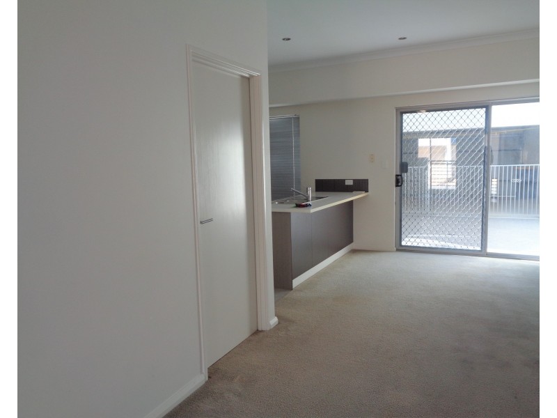 17 Redfern Bend, Clarkson WA 6030