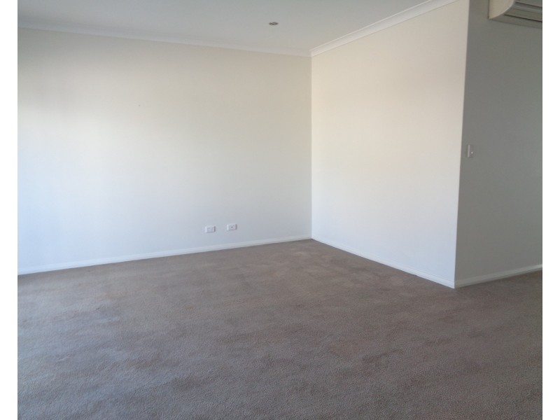 17 Redfern Bend, Clarkson WA 6030