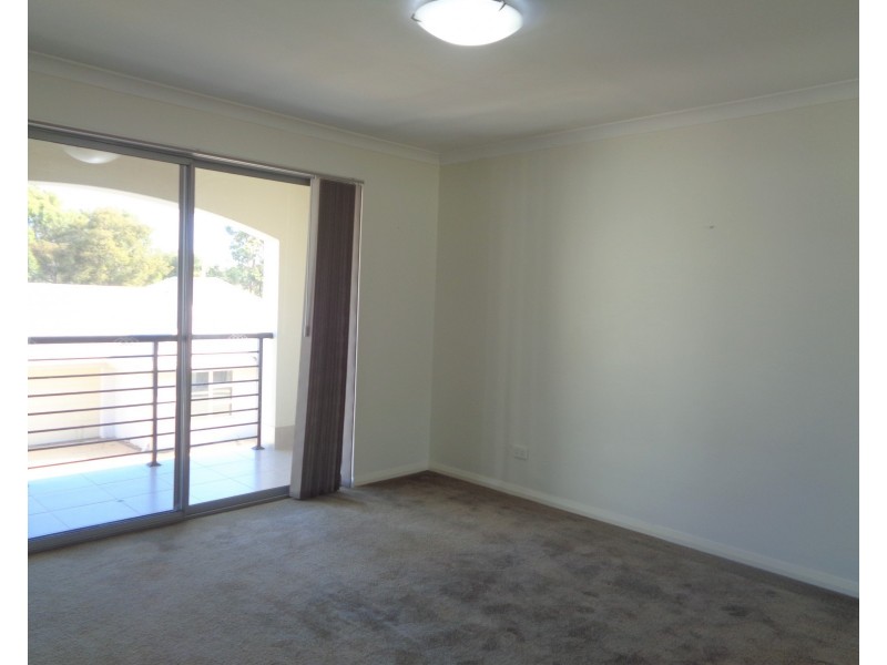 17 Redfern Bend, Clarkson WA 6030