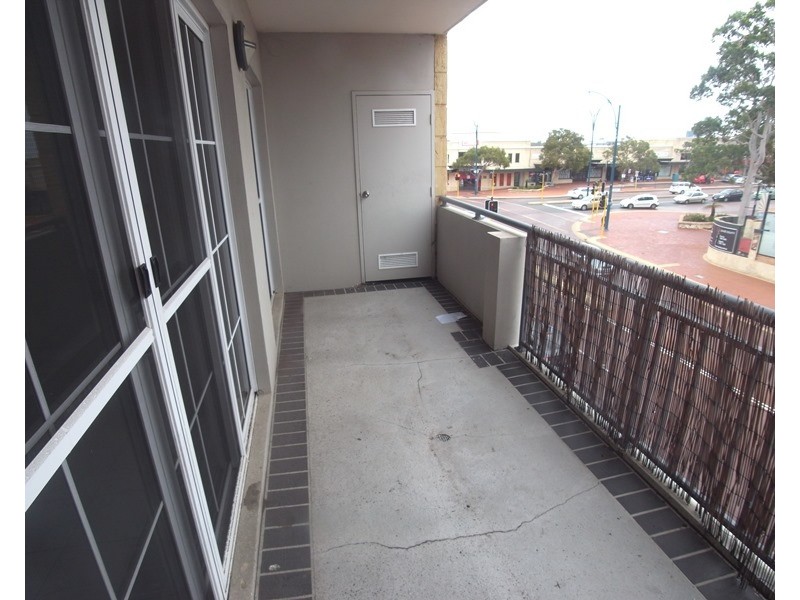 31/165 Grand Boulevard, Joondalup WA 6027