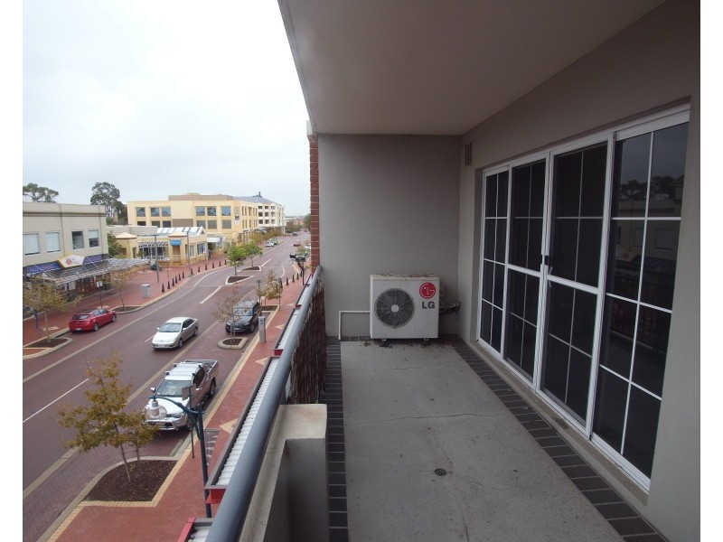 31/165 Grand Boulevard, Joondalup WA 6027