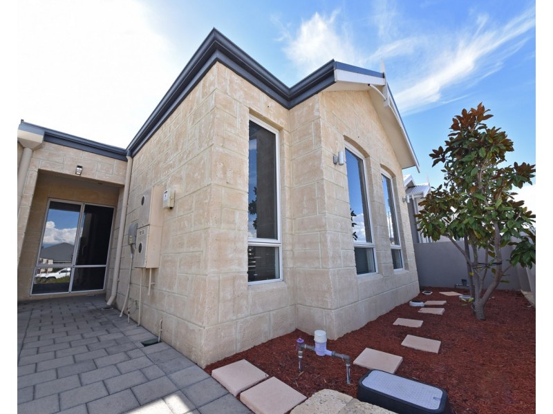 139 Benenden Avenue, Butler WA 6036