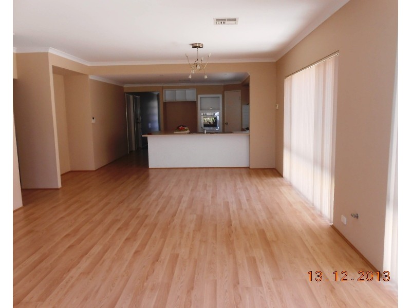 42 Cherokee Green, Clarkson WA 6030