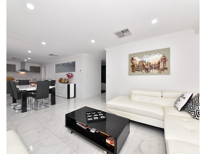 7 Tredegar Street, Butler WA 6036