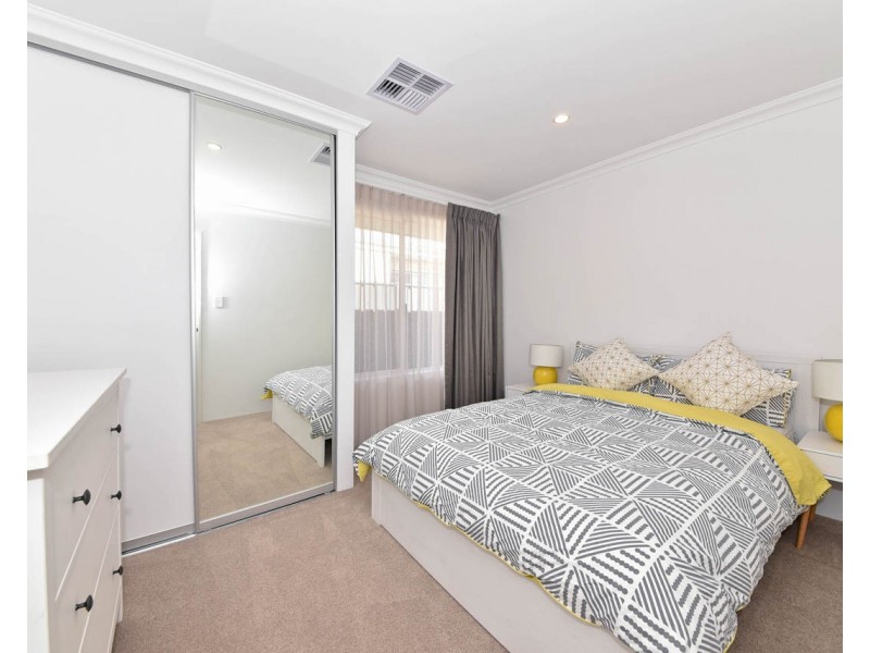 58 Bunker Crescent, Yanchep WA 6035