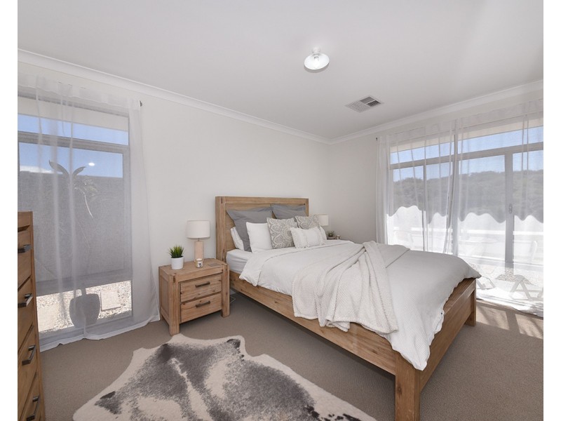 43  Marginella Boulevard, Jindalee WA 6036