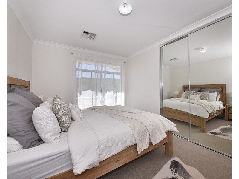 43  Marginella Boulevard, Jindalee WA 6036