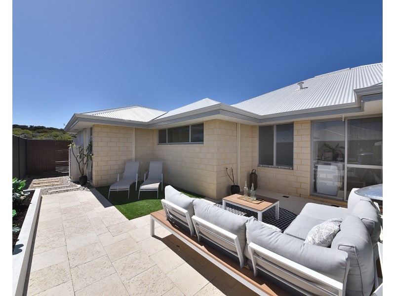 43  Marginella Boulevard, Jindalee WA 6036