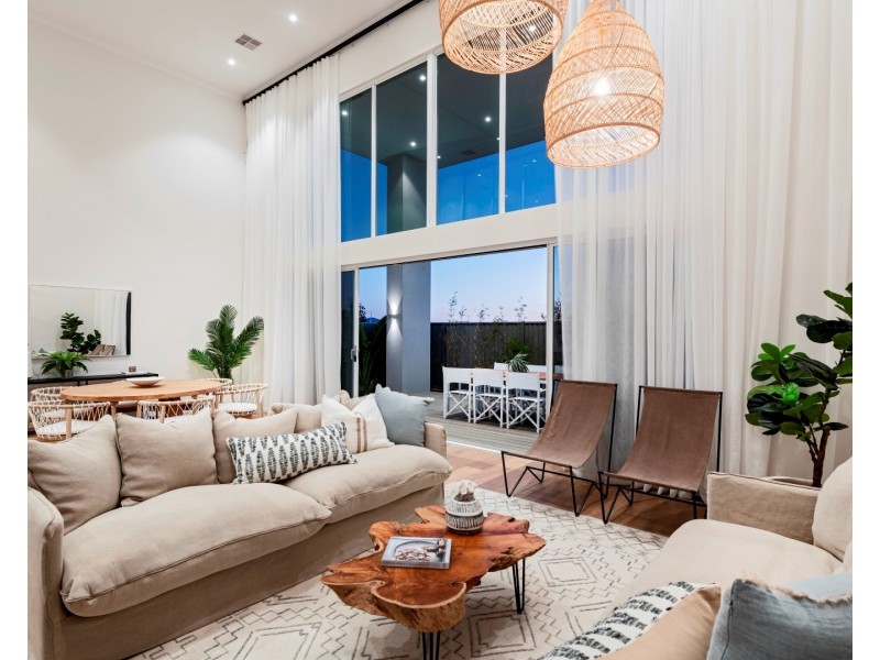 19 Bellefontaine Grove, Mindarie WA 6030