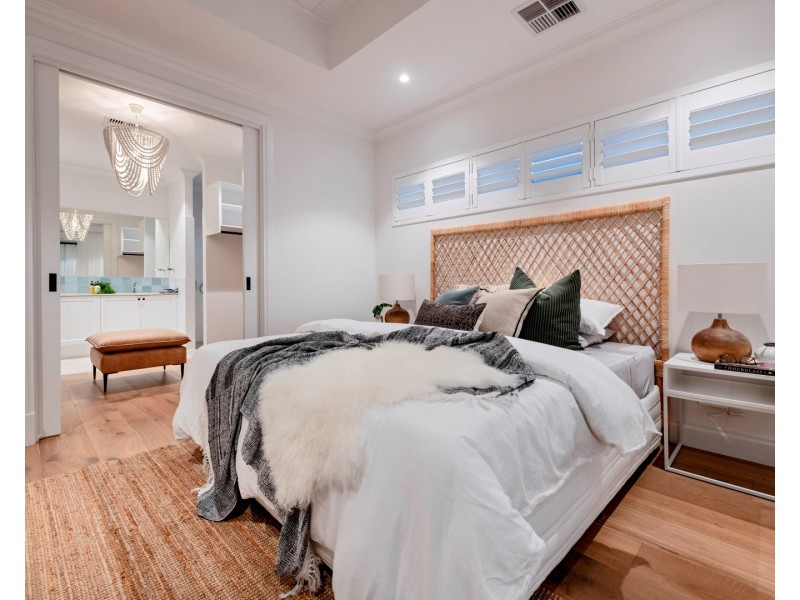 19 Bellefontaine Grove, Mindarie WA 6030